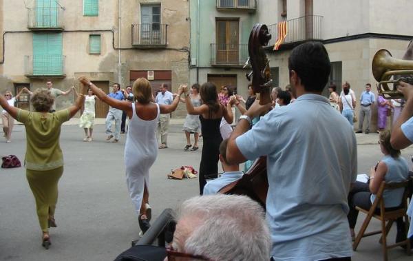 10 de Agost de 2012 Festa Major de Torà. Ballada de Sardanes.  Torà -  Josep Maria Santesmasses Palou