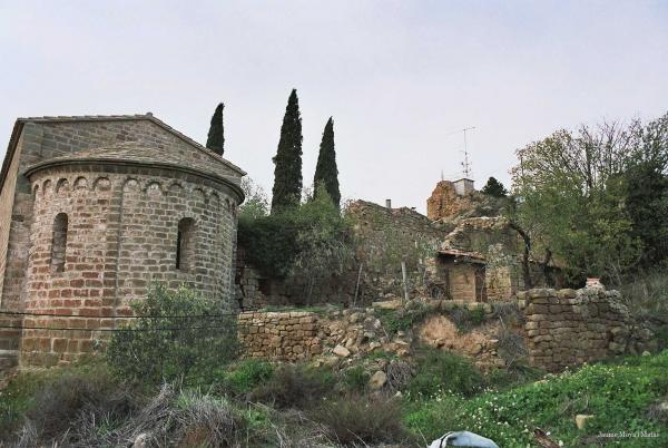 10.8.2012 '`L'església de l'Aguda no dista del lloc de Torà un hora´ i `els habitants de Torà sempre han tingut i tenen ben expedit el camí per pujar a l'Aguda a rebre els sagraments i oir els oficis divins´' (avui, el camí en qüestió, ja no és el que era...)  l'Aguda -  Giliet de Florejacs