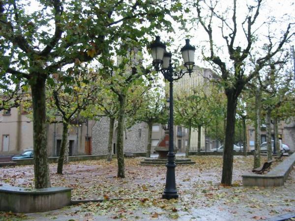 12.8.2012 Plaça de Sant Guim de Freixenet  Sant Guim de Freixenet -  Josep Maria Santesmasses Palou