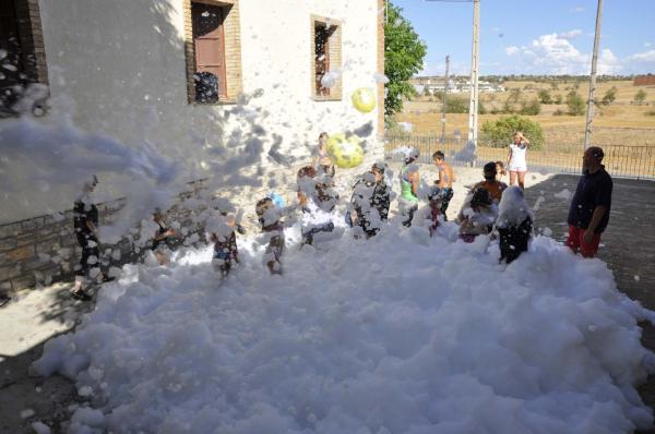 29 de Agost de 2012 Bany d'escuma  El Llor -  Susana Valls