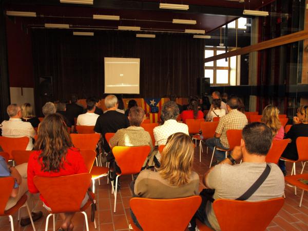 3.9.2012 Projecció del documental operació Garzón  Guissona -  anc-segarra