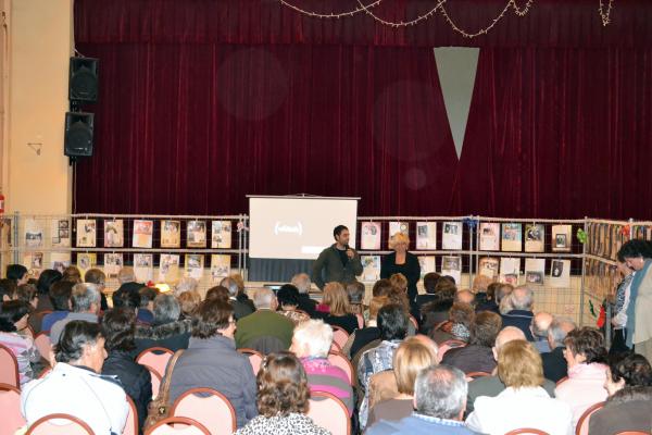 19 de Novembre de 2012 exposició fotogràfica Sentiments: Imatges d’amor i de vida  Ribera d’Ondara -  Consell Comarcal de la Segarra