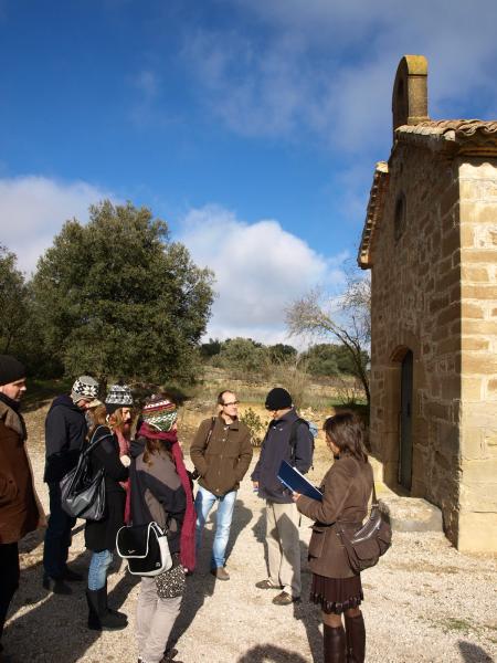 30.11.2012 L'alcaldessa de Torrefeta i Florejacs ens llegeix un fragment del Viatge a la Segarra d'Espinàs  Selvanera -  Camins de Sikarra