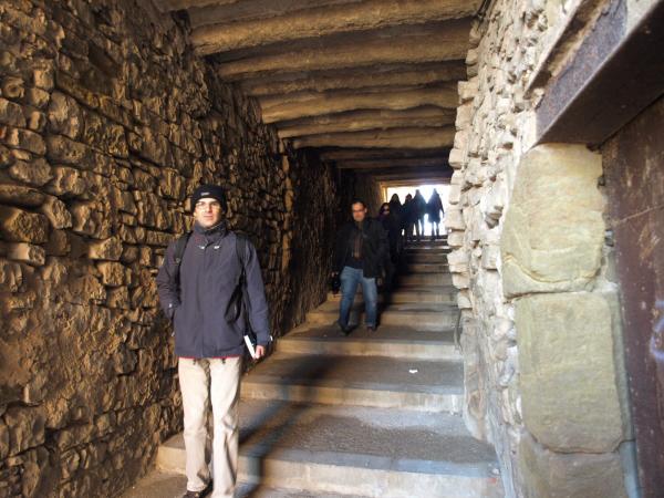 30.11.2012 Tot baixant al carreró de les bruixes, de la mà de Rosa Fabregat i Josep M. Madern  Cervera -  Camins de Sikarra