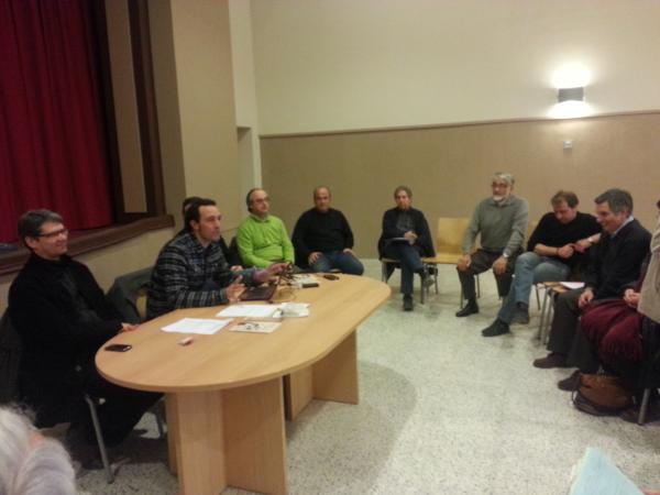 imatge de la trobada de la Xarxa Sikarra, al local social de Montmaneu - Montmaneu