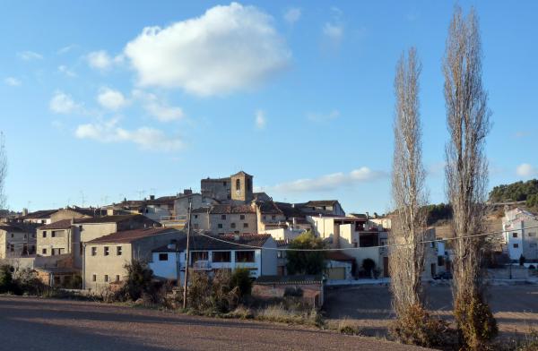 9 de Febrer de 2013 Vista del poble  Les Piles -  Albert