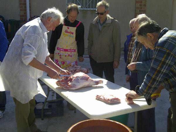 17.3.2013 1a Festa del Porc a la Vall d’Ondara, preparant el pernil  Ribera d’Ondara -  CC Segarra