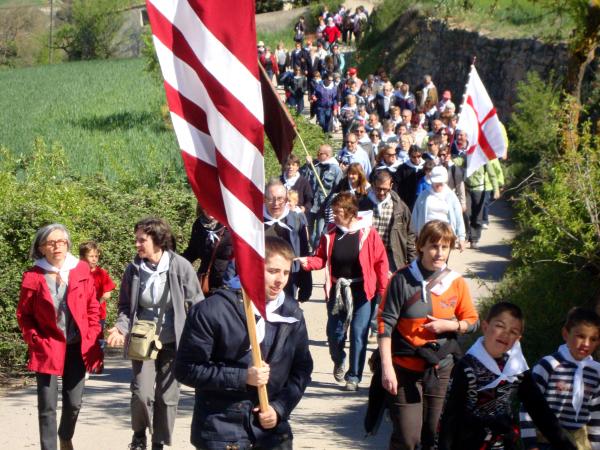 21 de Abril de 2013 Arribant a Santa Fe el dia del trasllat solemne de la relíquia de Sant Jordi d'Alta-riba  Alta-riba -  AACSMA