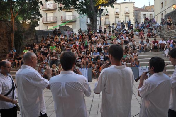 15 de Agost de 2013 concert de música tradicional a càrrec d'una desena d'alumnes i professors dels Espais de Música Tradicional de Bellpuig i Cervera  Cervera -  Ramon Armengol