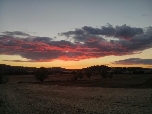 6 de Octubre de 2013 Posta de sol tardorenca  Torà -  ramon sunyer