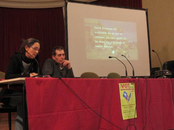 Esther Llopis i Rafael Martí intervingueren durant l'acte