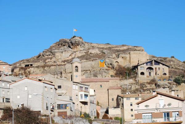 4 de Març de 2014 Restes de l'antic castell  Biosca -  Ramon Sunyer