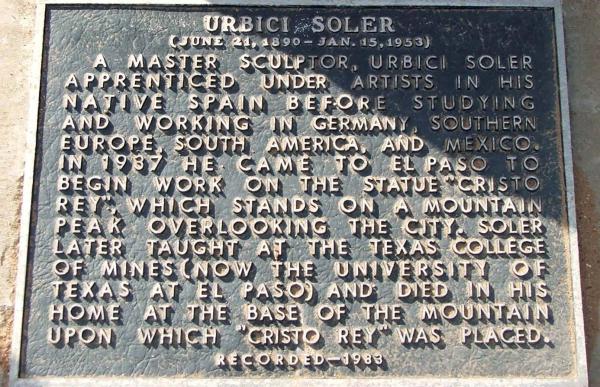 Placa commemorativa a la tomba d'Urbici Soler -  Placa commemorativa a la tomba d'Urbici Soler -