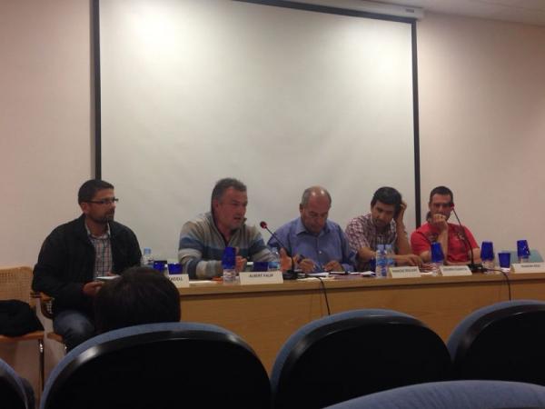 els integrants de la primera taula rodona - Cervera els integrants de la primera taula rodona - Cervera