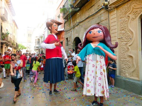 30 de Juny de 2014 La Llúcia, nova gegantona  Guissona -  Ajuntament Guissona