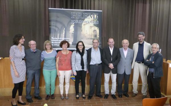 27 de Octubre de 2014 Montserrat Butxaca, guanyadora de la sisena edició del premi Jordi Pàmias de Poesia  Guissona -  Ajuntament Guissona