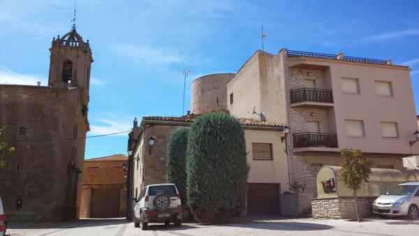 21 de Setembre de 2014 Església Sant Cugat barroc (XVII) i Torre del Moro romànic (XI)  Ivorra -  Ramon Sunyer