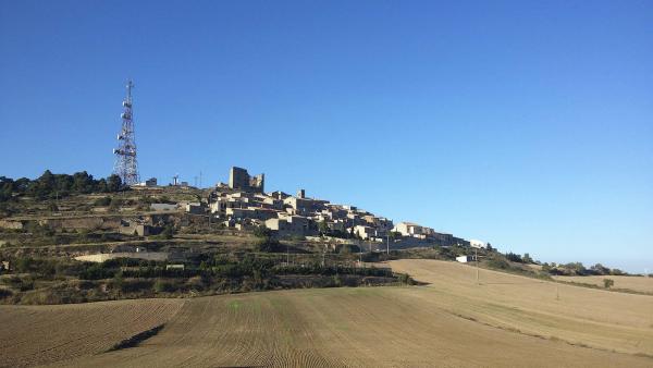 16.8.2014 Vista general  Savallà del Comtat -  Ramon Sunyer