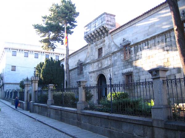 A l'Archivo General Militar de Ávila es conserva una part de la documentació del govern de la Generalitat