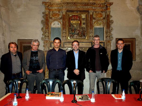 En Toni dins la mesa rodona sobre el paisatge de la Segarra (maig de 2012) - Cervera