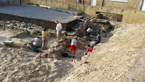 6 de Juliol de 2015 curs d’arqueologia Ciutat romana de Iesso  Guissona -  Museu Guissona