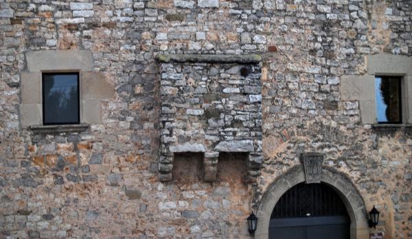 12.9.2015 castell detall  Fonolleres -  Ramon Sunyer