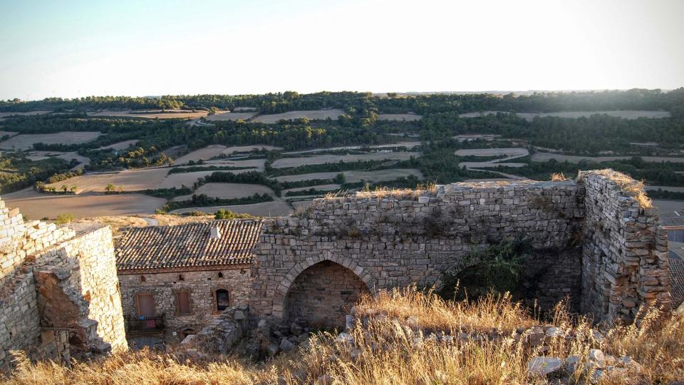 28.08.2015 Castell XIII-XIV  Montoliu de Segarra -  Ramon Sunyer