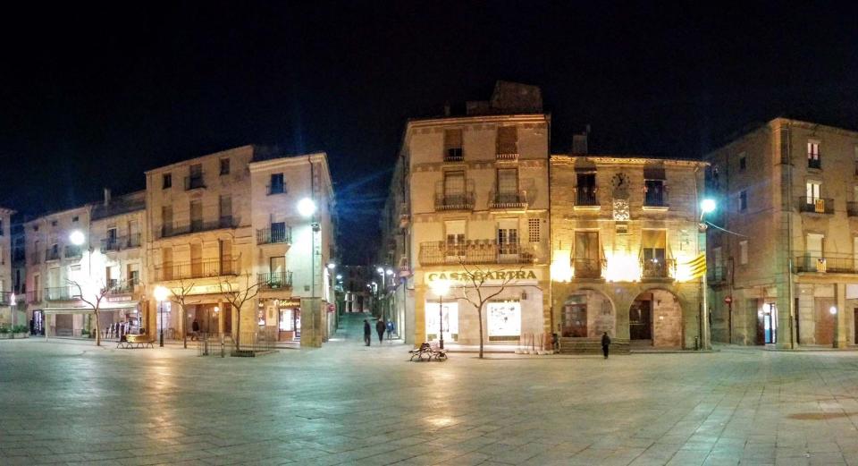 16.1.2016 plaça major  Santa Coloma de Queralt -  Ramon Sunyer