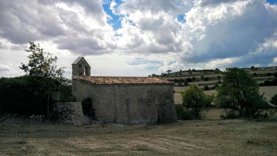 13.9.2015 Església de Santa Maria romànic  Montfar -  Ramon Sunyer