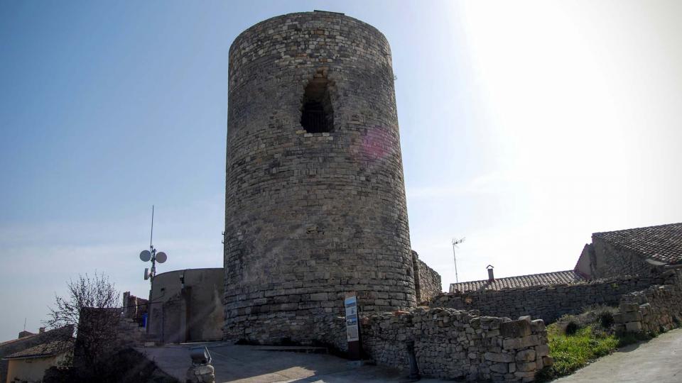 21 de Febrer de 2016 torre romànica s. XI  L'Ametlla de Segarra -  Ramon Sunyer