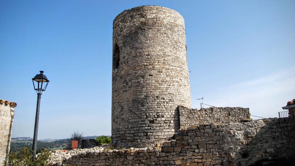 21.2.2016 torre romànica s. XI  L'Ametlla de Segarra -  Ramon Sunyer