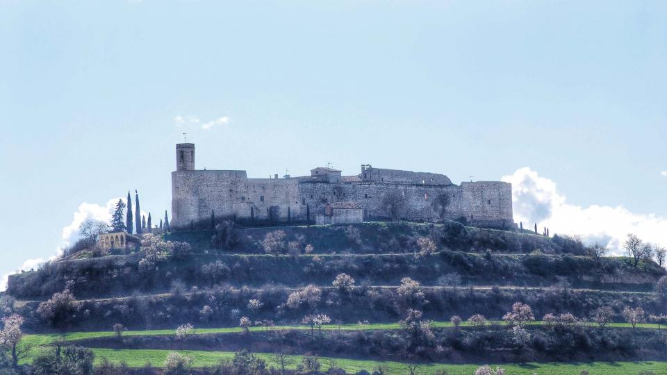 6.3.2016 colors de primavera  Montfalcó Murallat -  Ramon Sunyer