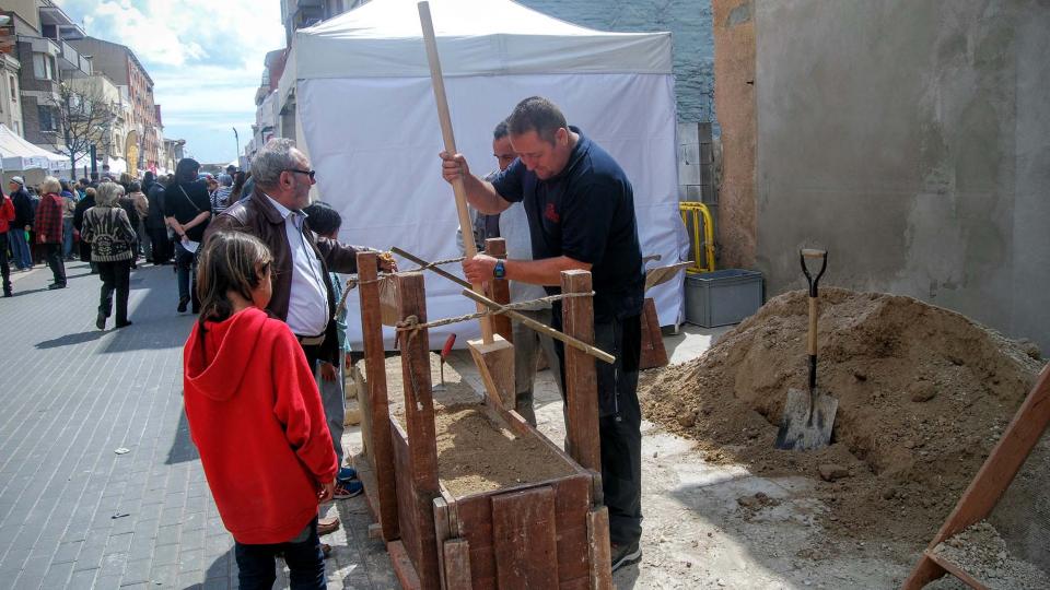 10.4.2016 Bioconstrucció  Calaf -  Ramon Sunyer