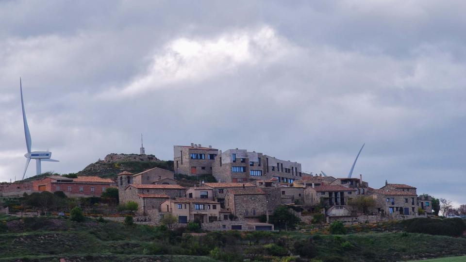 30.4.2016 vista del poble  La Guàrdia Pilosa -  Ramon Sunyer