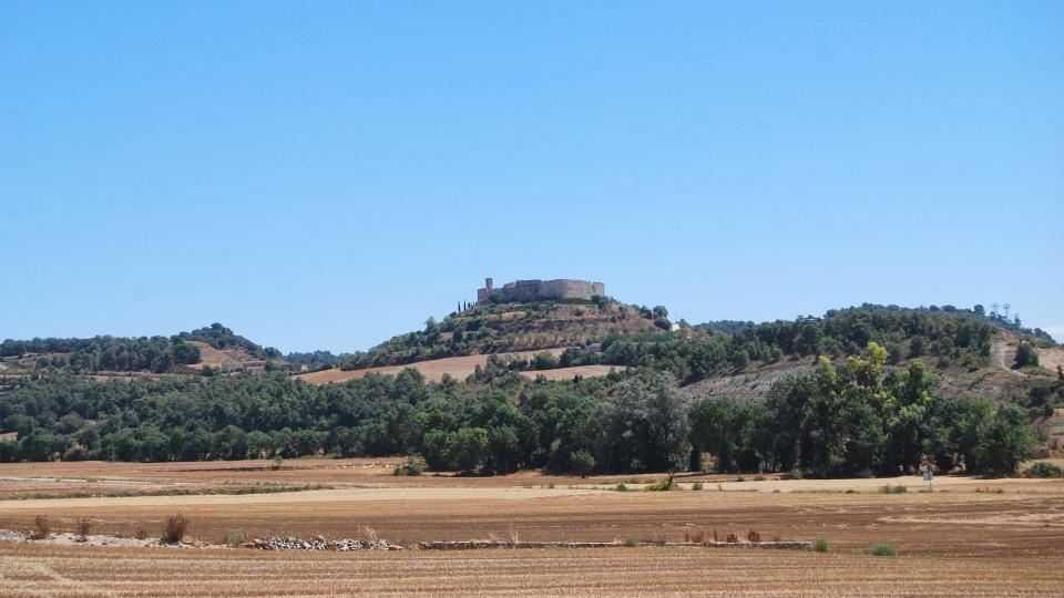 21.8.2016 vista des de les Oluges  Montfalcó Murallat -  Ramon Sunyer