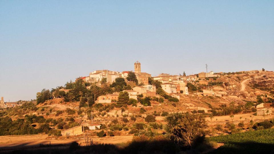 24.8.2016 vista del poble  Nalec -  Ramon Sunyer
