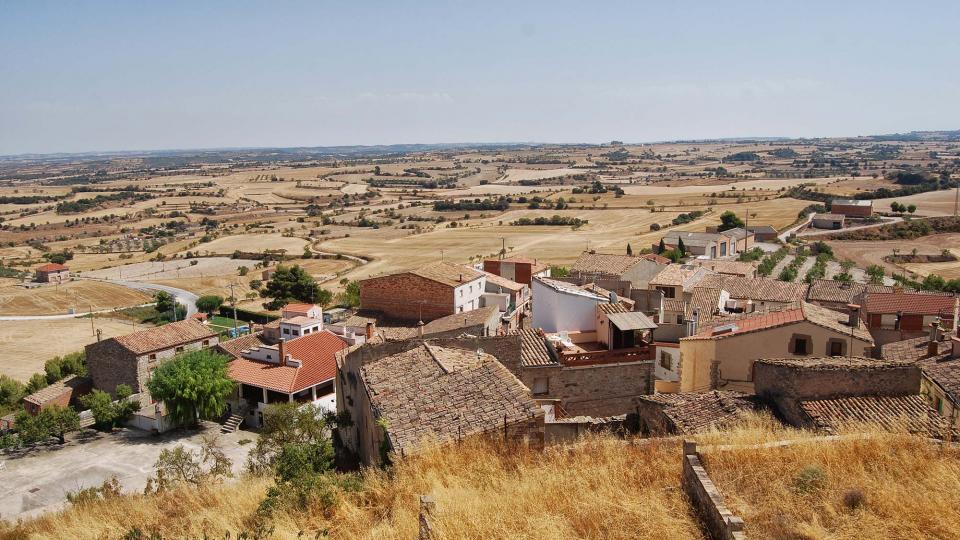 28.8.2016 vista del poble  Granyena de Segarra -  Ramon Sunyer