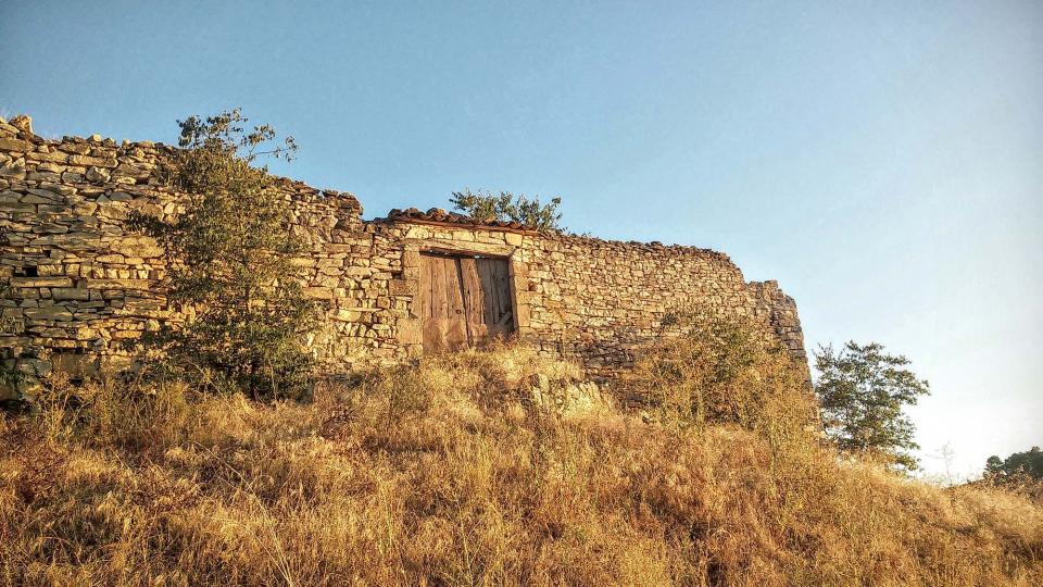 26.08.2014 vista exterior vila-closa  El Mas de Bondia -  Ramon Sunyer