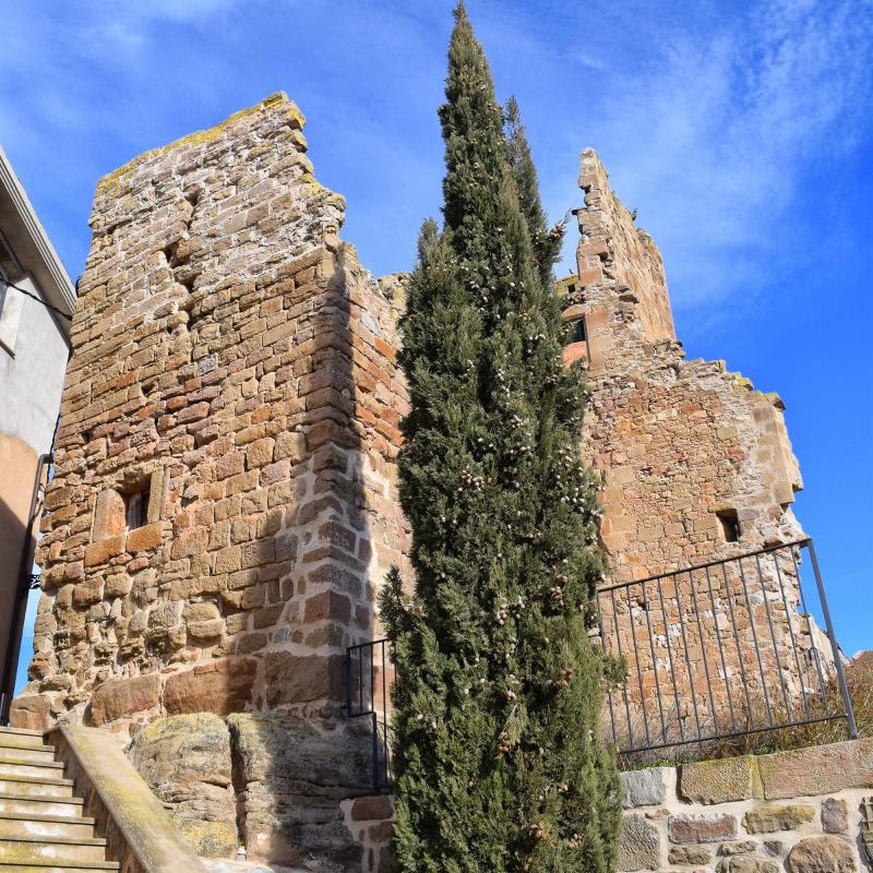 Castell romànic s XII 15.1.2017 Castell romànic s XII Montfalcó de Sió - Ramon Sunyer