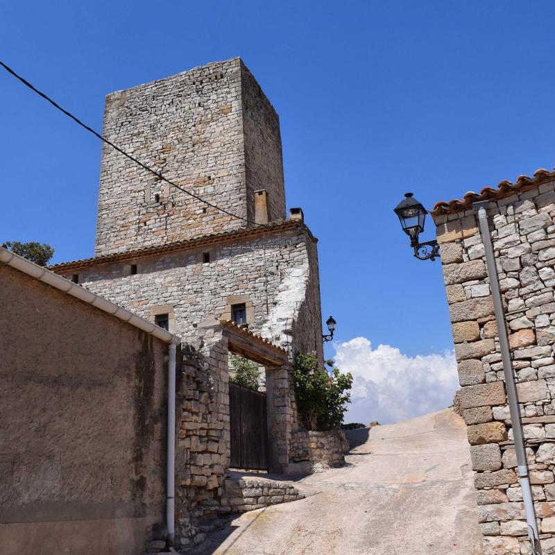 16.7.2017 torre del castell  Glorieta -  Ramon Sunyer