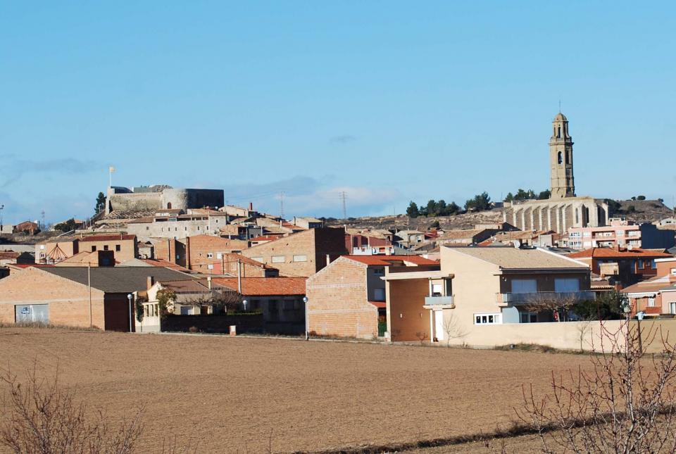 castell i església de sant Jaume de Calaf -  castell i església de sant Jaume de Calaf -