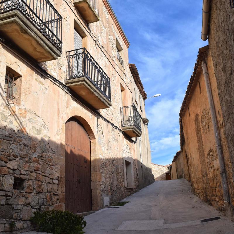 3.12.2017 Carrer  Montornès de Segarra -  Ramon Sunyer