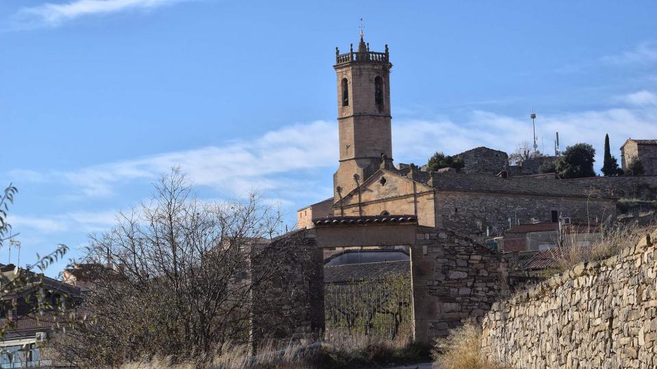 3.12.2017 vista del poble  Granyena de Segarra -  Ramon Sunyer