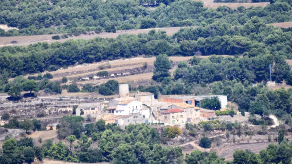 16.9.2017 - vista del poble - Contrast - Ramon Sunyer