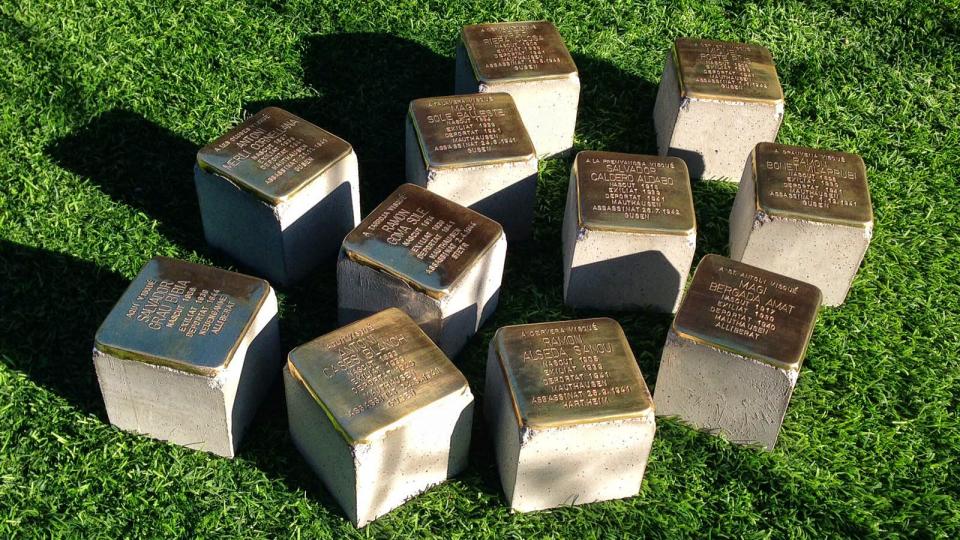 L’artista berlinès Gunter Demnig realitzarà la col·locació de llambordes Stolpersteine - 