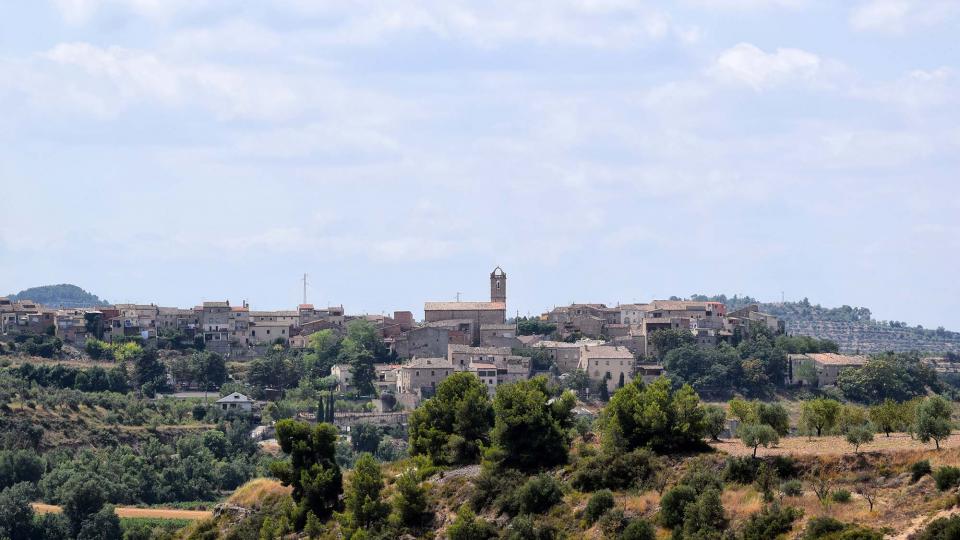 12.8.2018 vista del poble  Nalec -  Ramon Sunyer