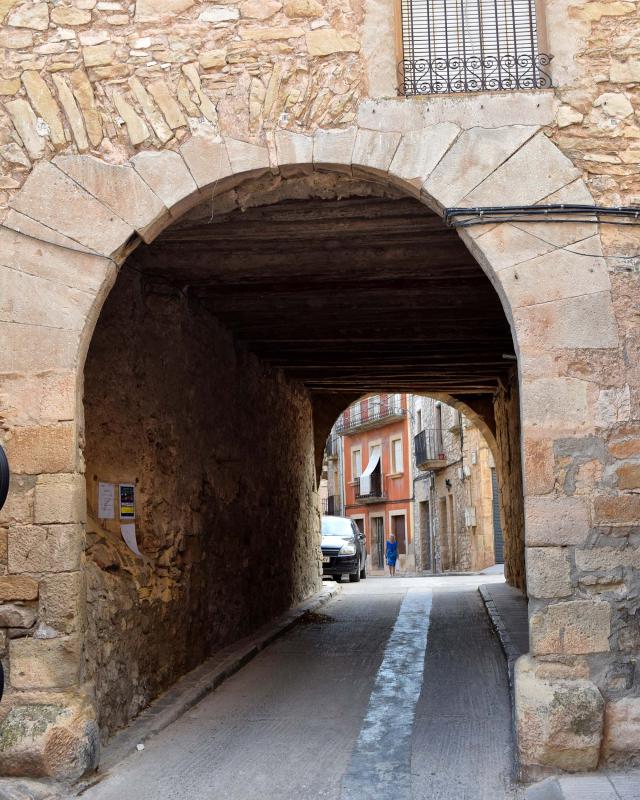 Portal de Cal Monfà 12.8.2018 Portal de Cal Monfà Sant Martí de Maldà - Ramon Sunyer