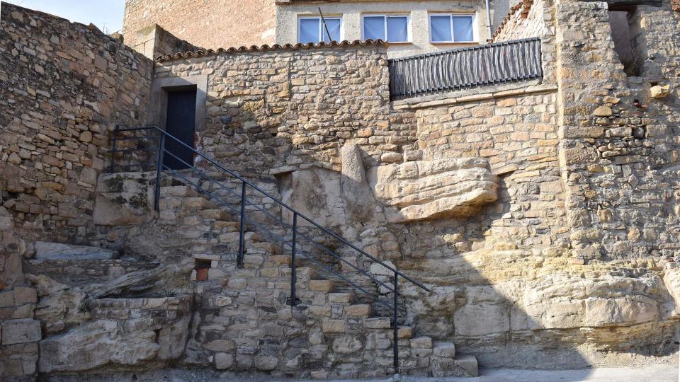 muralla 12.8.2018 muralla Rocafort de Vallbona - Ramon Sunyer