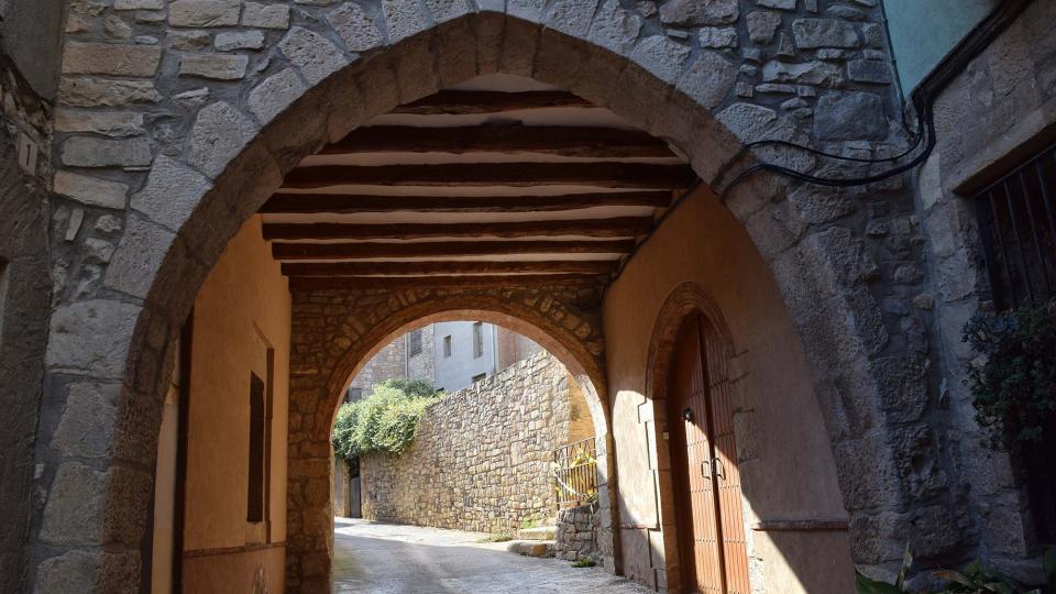 Portal del carrer Major 12.8.2018 Portal del carrer Major Rocafort de Vallbona - Ramon Sunyer