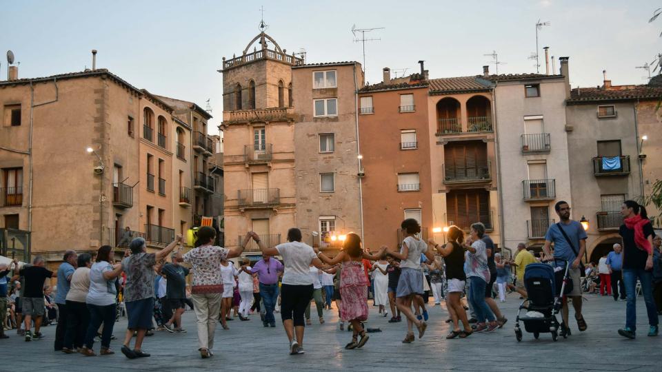 21.8.2018 Sardanes a la plaça  Santa Coloma de Queralt -  Ramon Sunyer